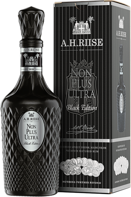 A.H. Riise Non Plus Ultra Black 0,7l