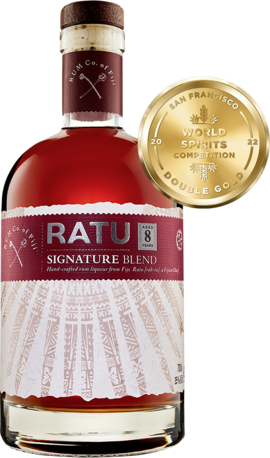 Ratu 8 Years Old Signature Blend, Premium Fiji Rum Liquer 0,7l
